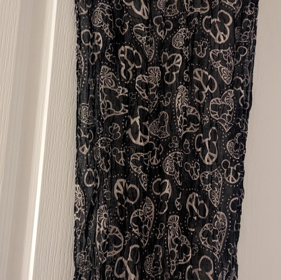 Disney Peace Scarf - Picture 4 of 6